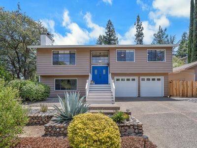 924 Yosemite Ln
