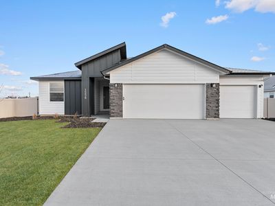 812 NE Trailridge St