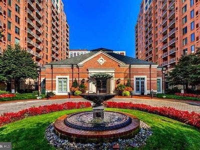 11710 Old Georgetown Rd APT 225