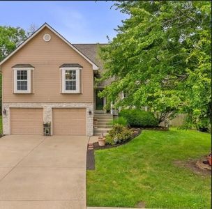 1229 SE Princeton Dr