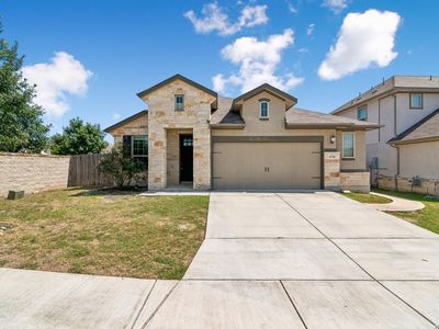 6718 Rose Farm