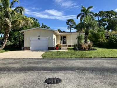 Property at 1401 Gulf Coast Dr #D01, Naples, FL