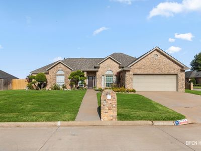 1400 Quail Run
