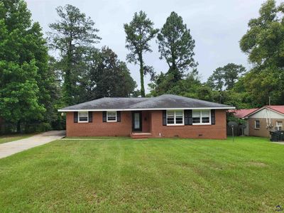 320 Draper St