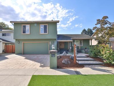 310 Viscaino Way