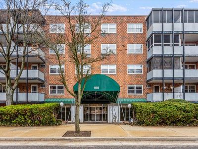 100 Lincoln Avenue #12C