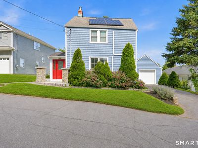 383 Fiske Avenue