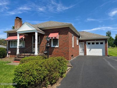 876 Herr St