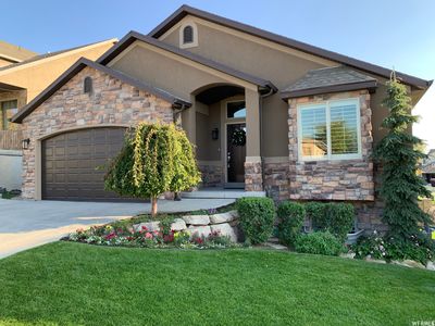 513 W Aspen Peak Dr