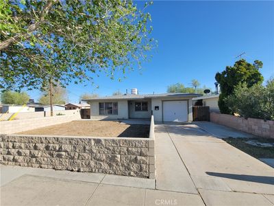 2042 Panamint St