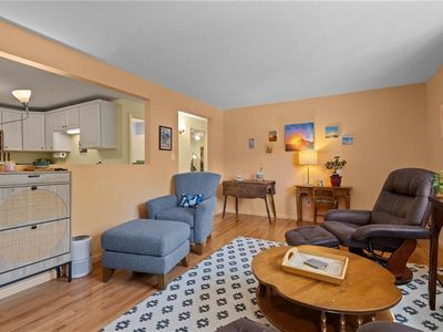 Property at 4080 Post Rd APT 10, Warwick, RI