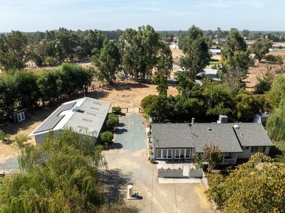 477 N Hewitt Rd