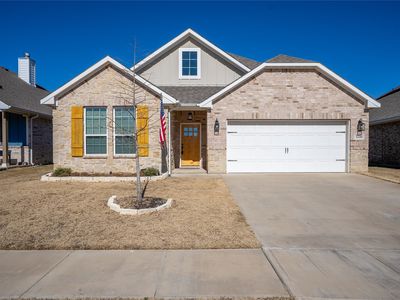 520 Mustang Ln