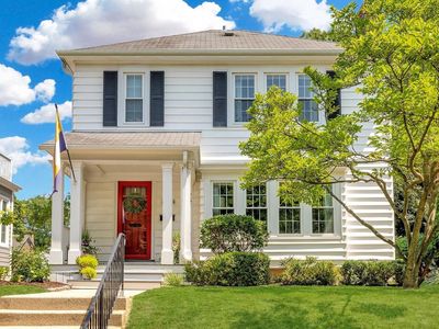 4124 North Maryland AVENUE