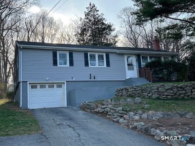 13 Hillside Drive