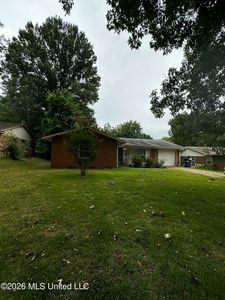 5727 Iroquois Dr