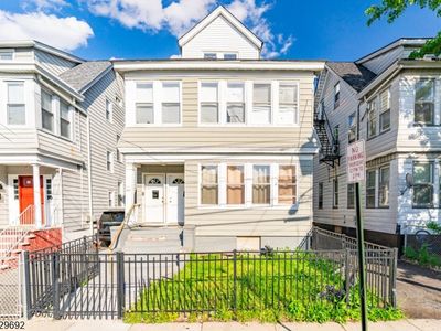 200 Munn Ave