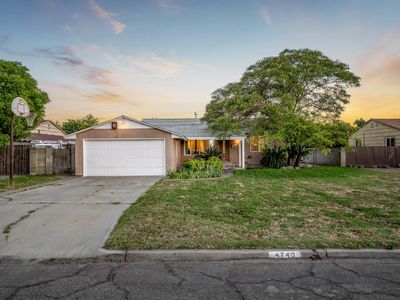 4740 E Princeton Ave