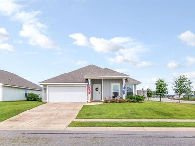 1295 Hayward Loop