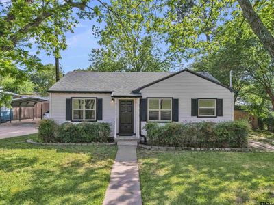 111 W Gay Ave