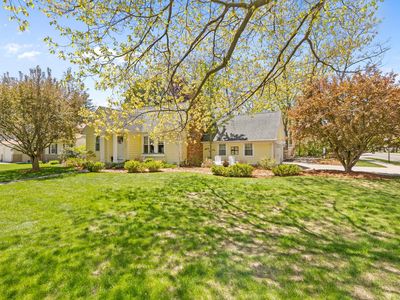 996 Colonial Ct