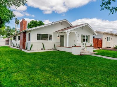 2974 N Alameda Ave