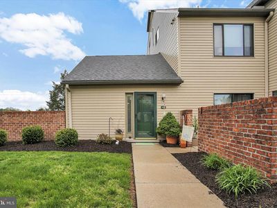609 Cherrington Dr