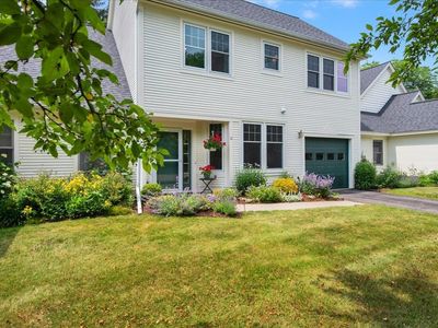 12 Eastman Farm Road