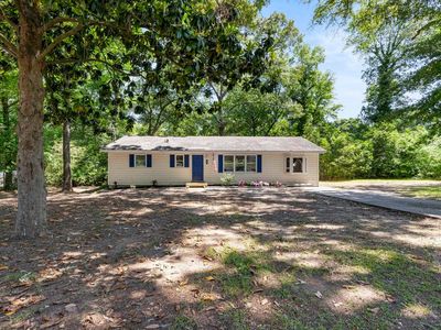 Property at 826 Oak Ridge Dr, Perry, GA