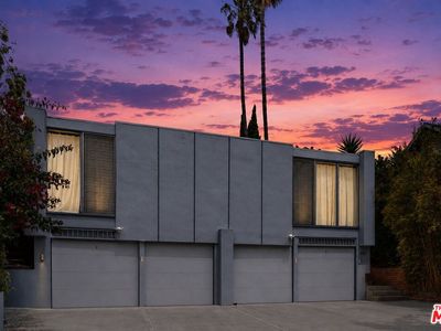 631 Pier Ave