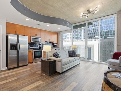301 Demonbreun St Unit 812