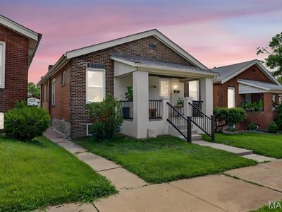 4466 Ellenwood Ave