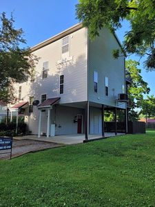 111 Parkview St