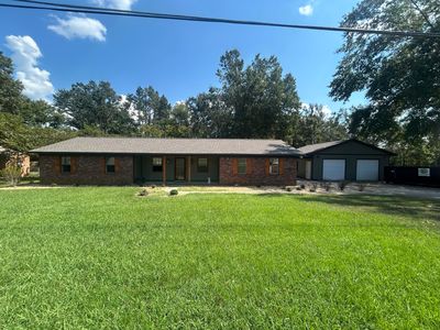 306 Meadow Ln
