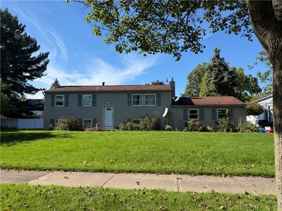 Property at 16 Klafehn Dr, Hilton, NY
