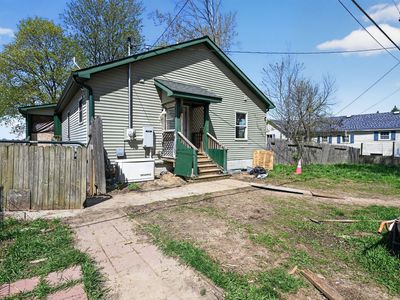5142 N State Rd