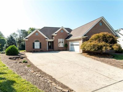 120 Williamshire Ct
