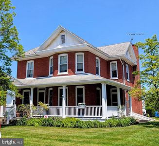 781 Bellevue Ave
