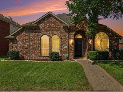 5528 Green Hollow Ln