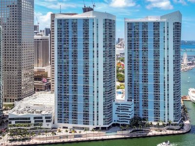 325 Biscayne Blvd Unit 3921
