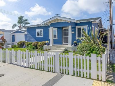 3320 Orange Ave