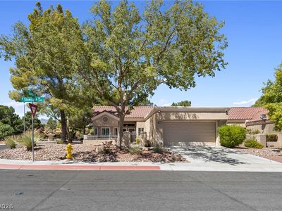 2421 Showcase Dr