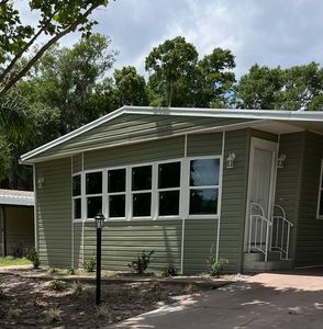 336 Raintree Cir #11