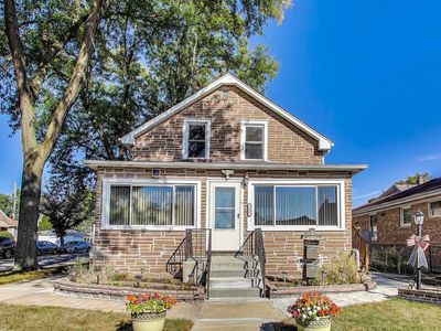 3251 N Osage Ave
