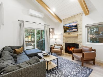 2025 Canyons Resort Dr APT P8