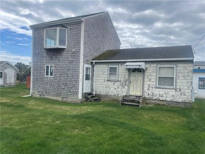 33 Tony St