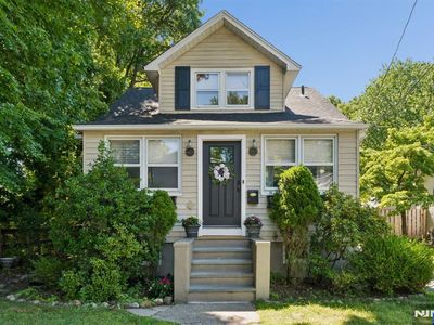 160 Packard Ave