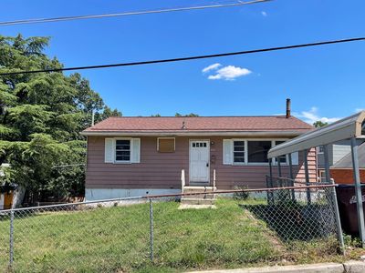 416 Clovis Ave