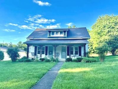 1113 Goodwin Rd