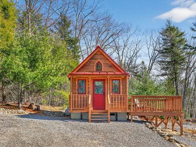 001 Guide Board Hill Road